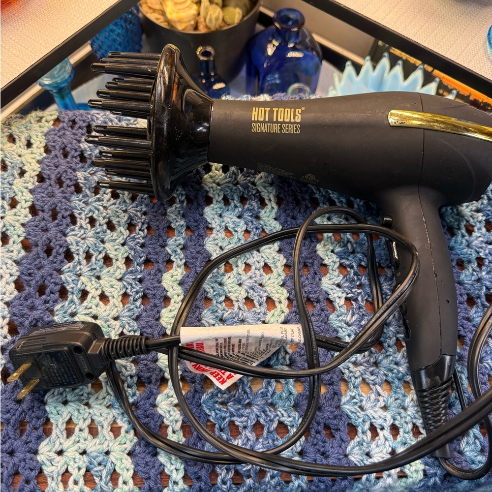 Hot Tools Signature Series Black Hair Dryer with Diffuser